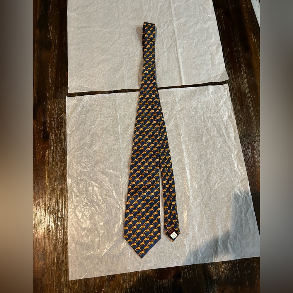 Museum artifacts SHADES OF AFRICA ALL SILK TIE